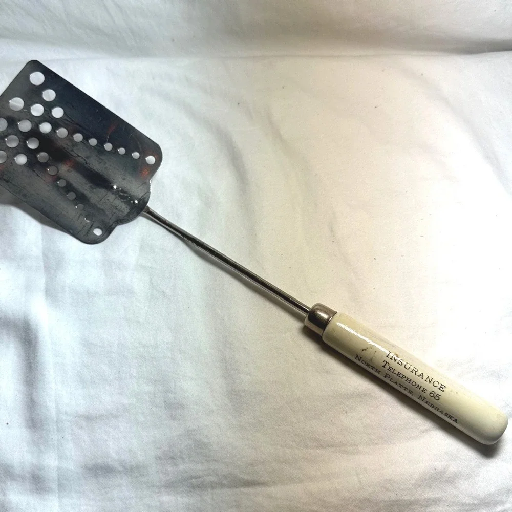 Vaughan Spatula Set Silver Good Vintage Perforated Arrow Wood Handle Advertising